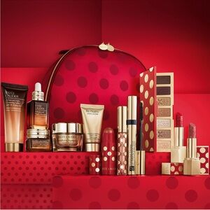 NWT Estée Lauder Limited Edition Holiday Blockbuster